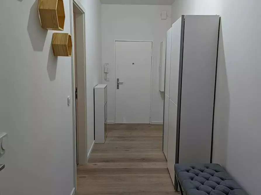 Immagine 5 di Appartamento in affitto  in Kurfürstenstraße a Berlin