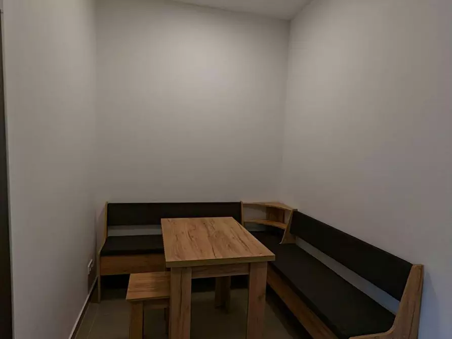 Immagine 2 di Appartamento in affitto  in Kurfürstenstraße a Berlin