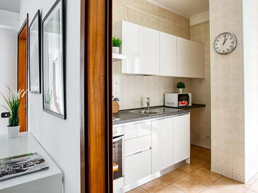 Immagine 3 di Camera in affitto  in Via Ronchi a Milano