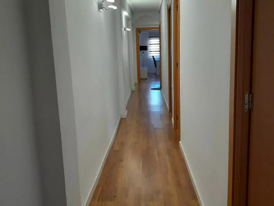 Immagine 5 di Camera in affitto  in Carrer Mendizábal a Burjassot