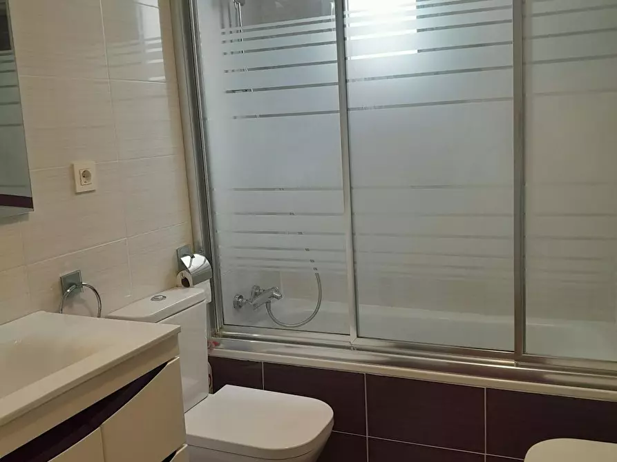 Immagine 8 di Camera in affitto  in Carrer Mendizábal a Burjassot