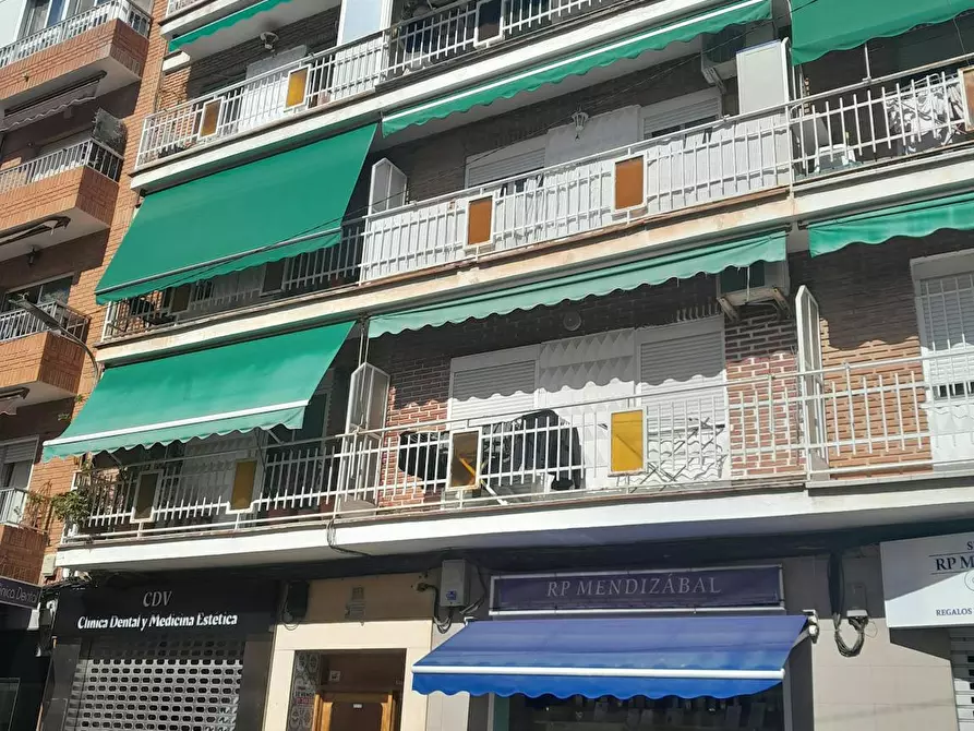 Immagine 6 di Camera in affitto  in Carrer Mendizábal a Burjassot