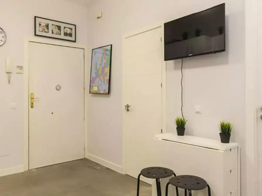 Immagine 6 di Camera in affitto  in Calle General Oraá a Madrid