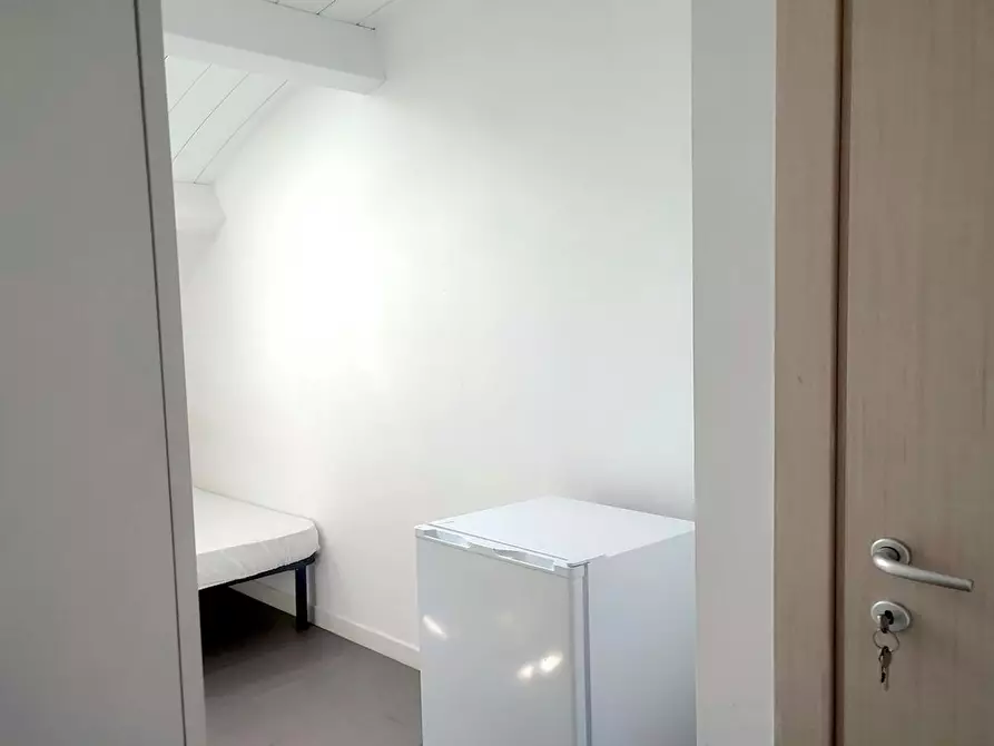 Immagine 3 di Camera in affitto  in Via di Carcaricola a Roma