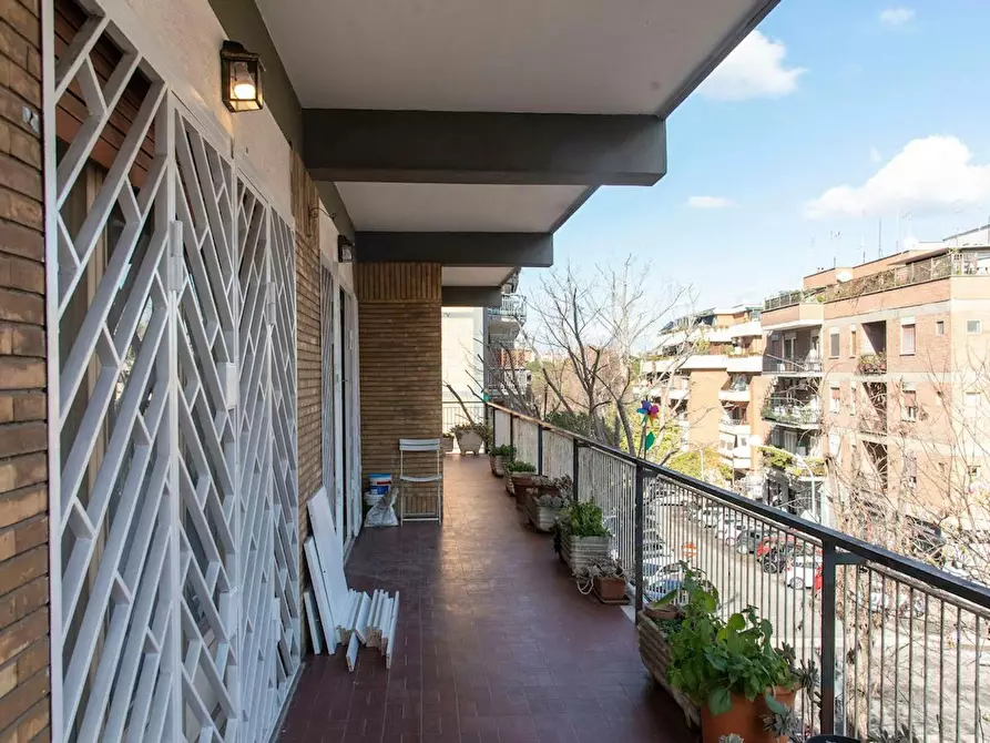 Immagine 6 di Camera in affitto  in Viale di Vigna Pia a Roma