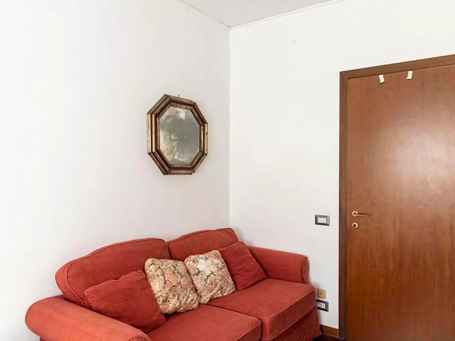 Immagine 3 di Camera in affitto  in Viale Cesare Pavese a Roma