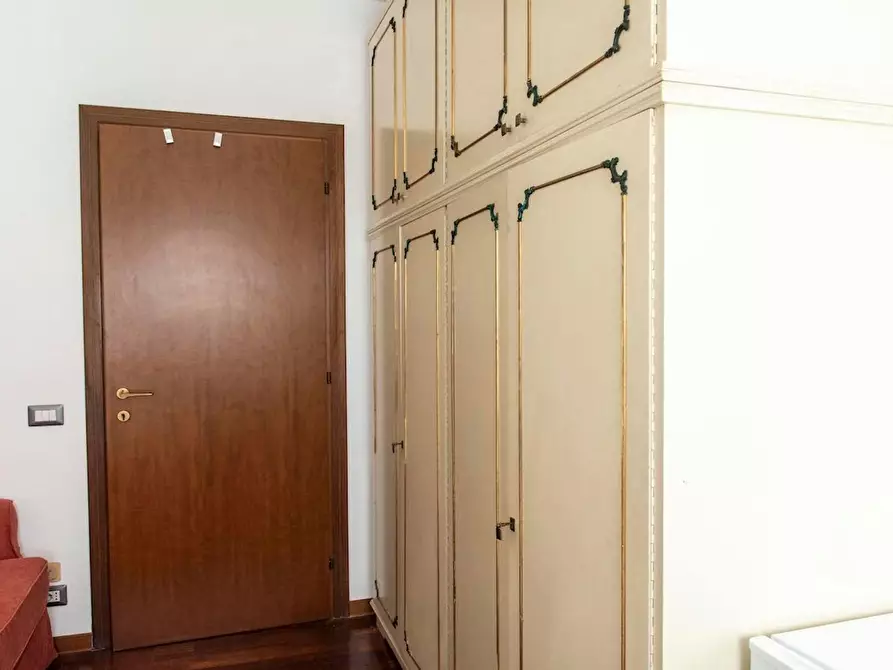 Immagine 4 di Camera in affitto  in Viale Cesare Pavese a Roma