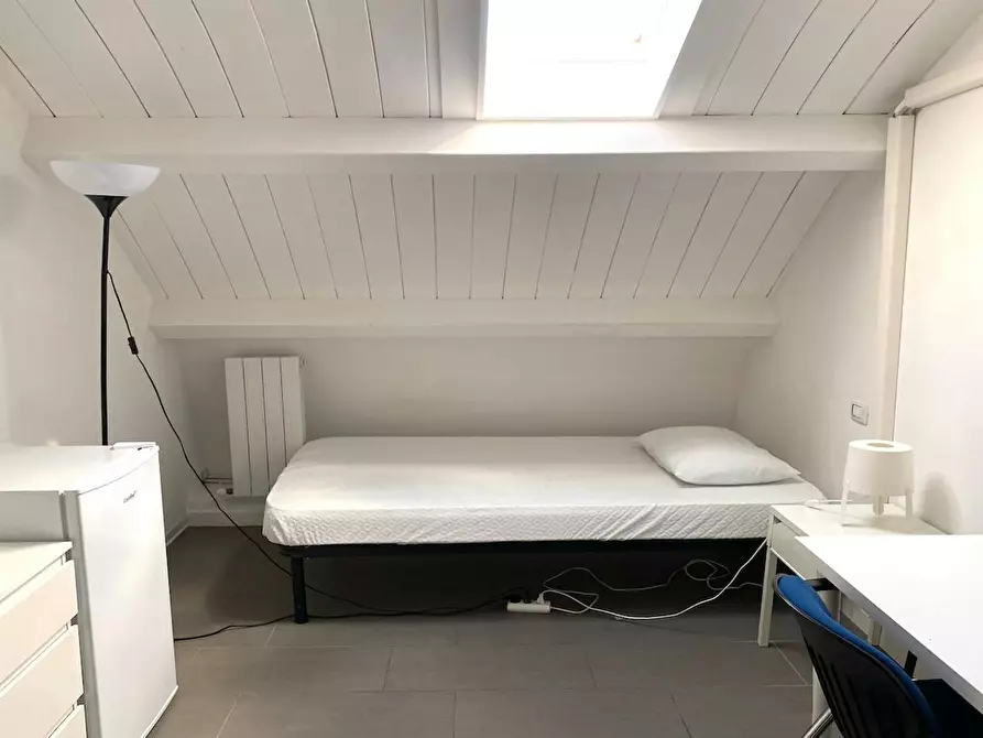 Immagine 2 di Camera in affitto  in Via di Carcaricola a Roma