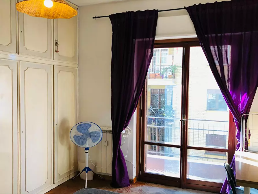 Immagine 2 di Camera in affitto  in Via Francesco Orestano a Roma