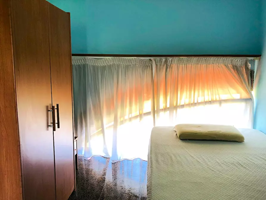 Immagine 2 di Camera in affitto  in Via Alessandro Brisse a Roma