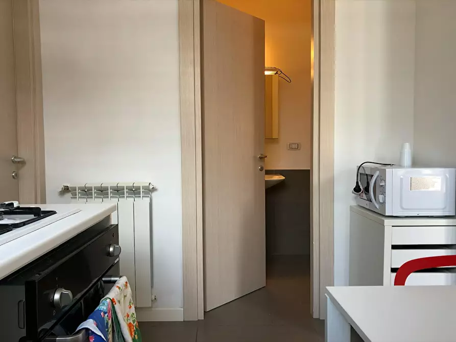 Immagine 8 di Camera in affitto  in Via di Carcaricola a Roma