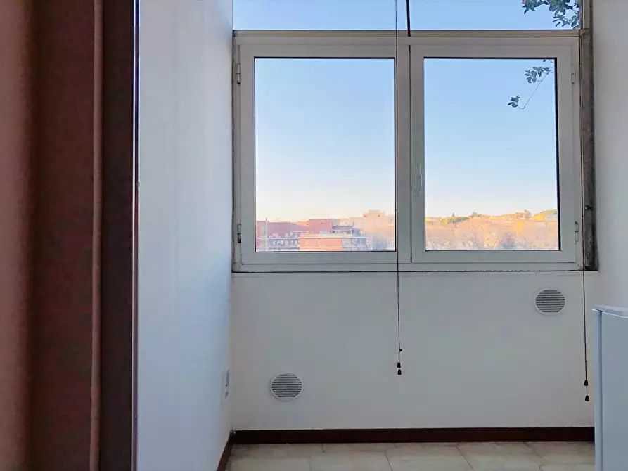 Immagine 6 di Camera in affitto  in Via Gregorio Ricci Curbastro a Roma
