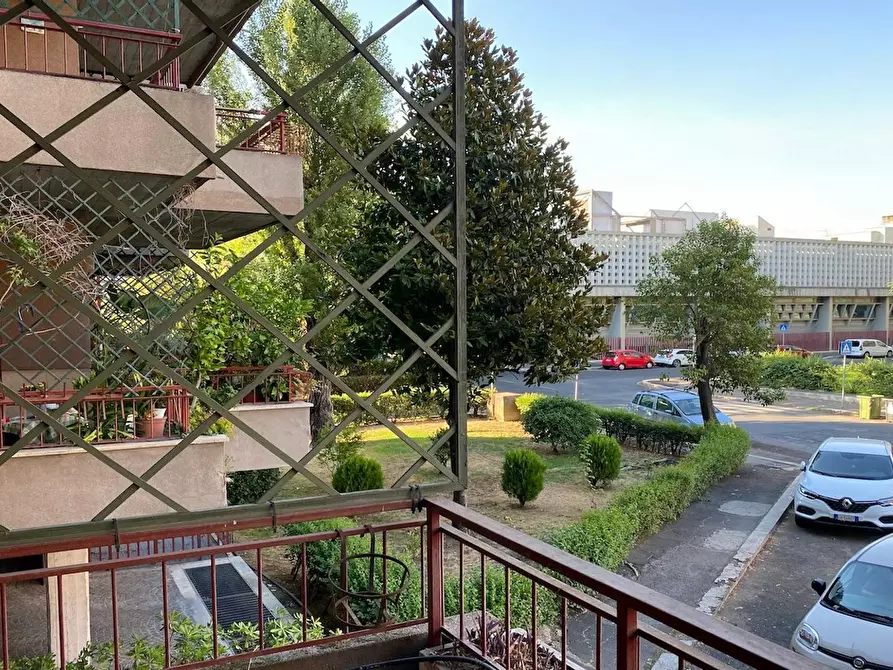 Immagine 5 di Camera in affitto  in Via Michelangelo Tilli a Roma