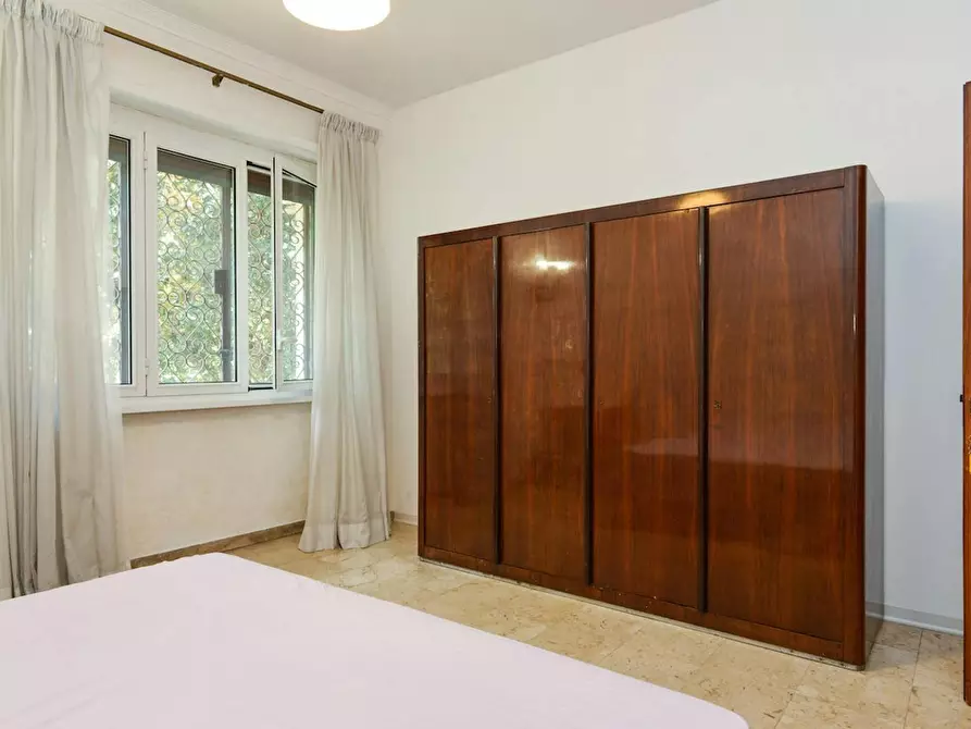 Immagine 5 di Camera in affitto  in Via Dodecaneso a Roma