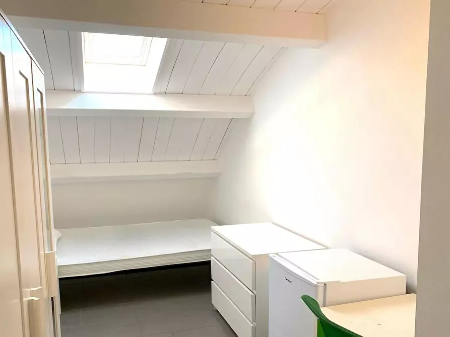 Immagine 6 di Camera in affitto  in Via di Carcaricola a Roma