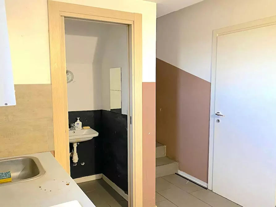 Immagine 10 di Camera in affitto  in Via di Carcaricola a Roma