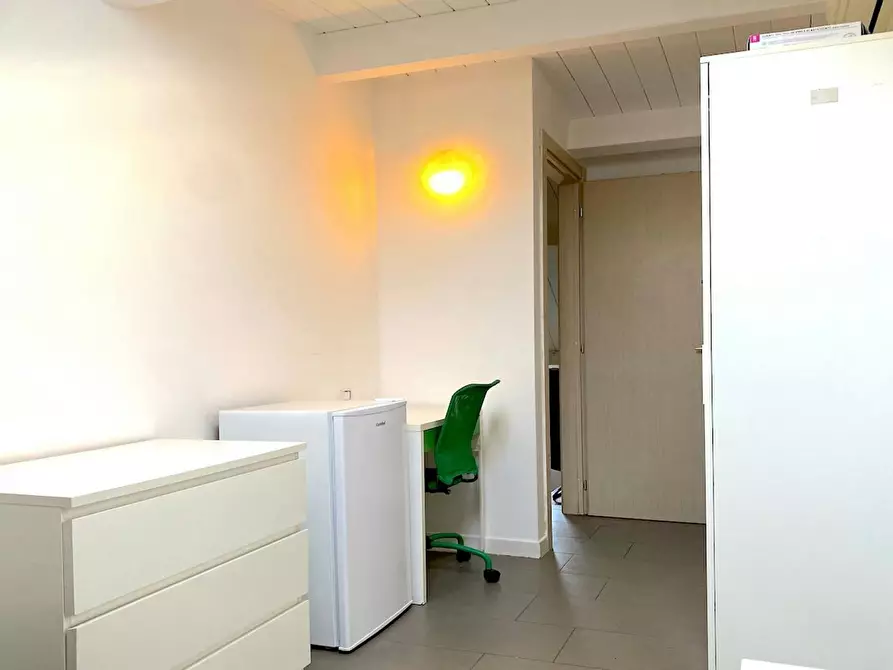 Immagine 5 di Camera in affitto  in Via di Carcaricola a Roma