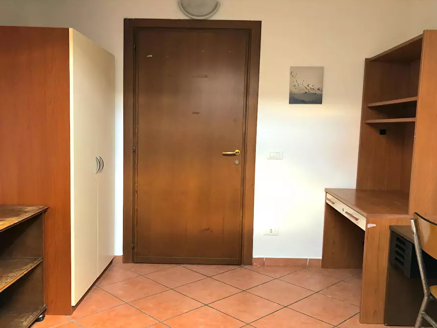 Immagine 3 di Camera in affitto  in Via Alessandro Brisse a Roma