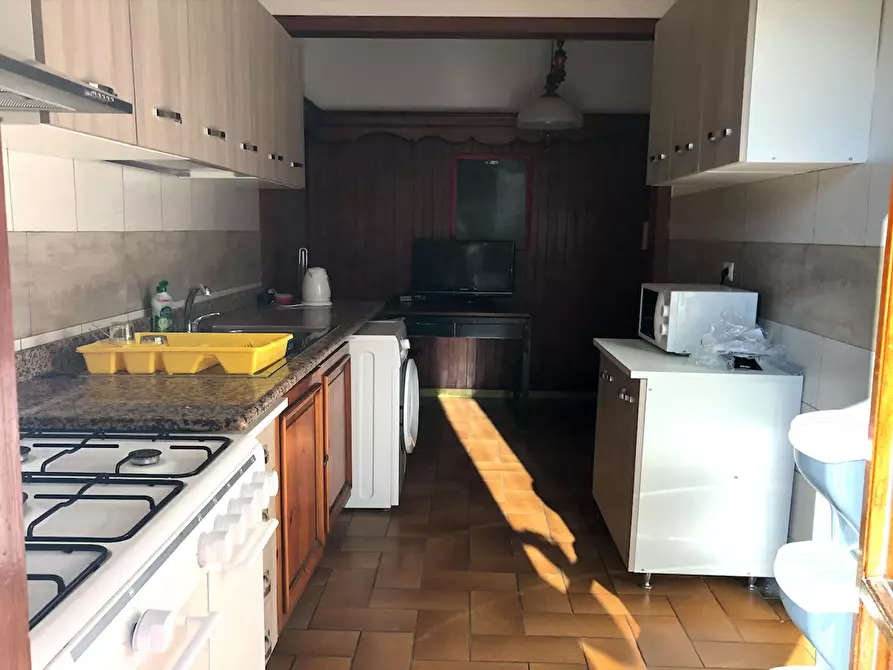 Immagine 8 di Camera in affitto  in Via Francesco Orestano a Roma