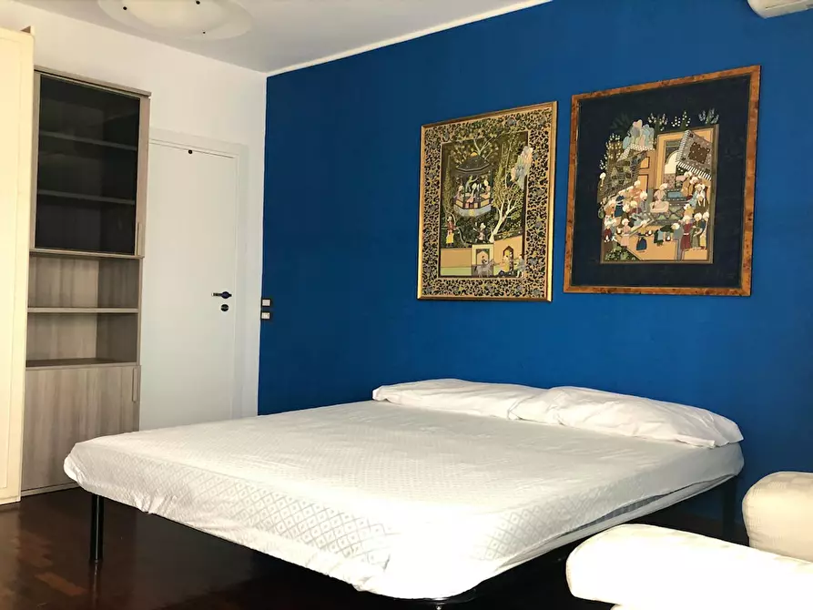 Immagine 3 di Camera in affitto  in Viale Cesare Pavese a Roma