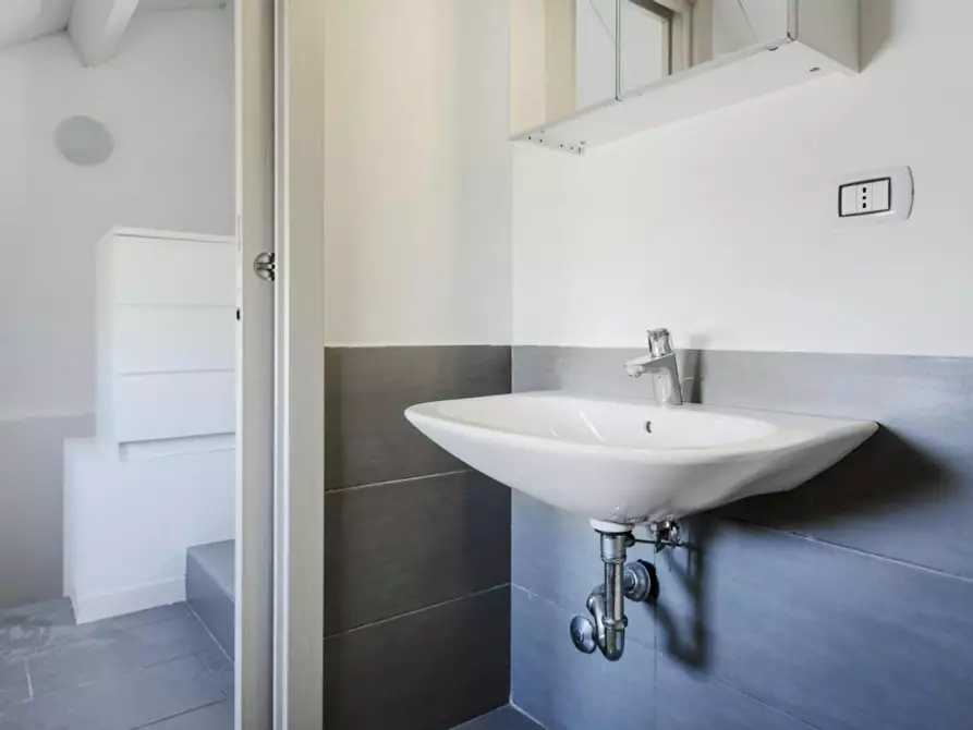 Immagine 9 di Camera in affitto  in Via di Carcaricola a Roma