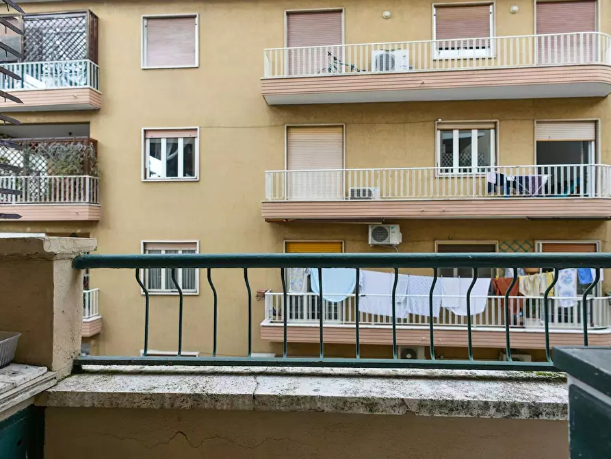 Immagine 9 di Camera in affitto  in Via Livorno a Roma