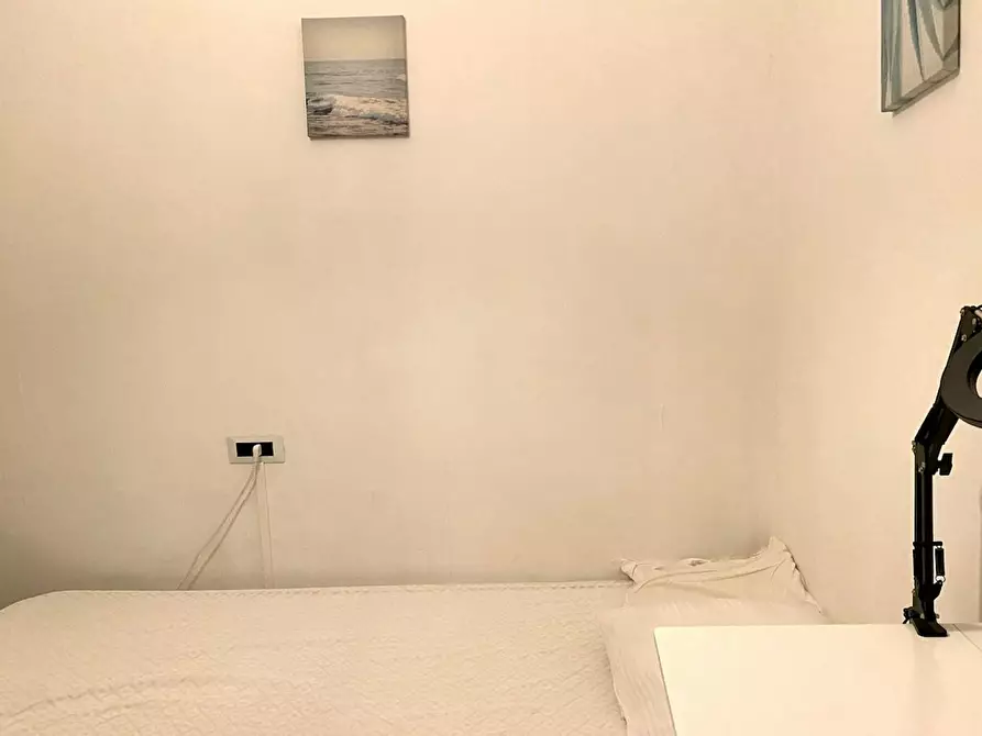 Immagine 2 di Camera in affitto  in Via Livorno a Roma