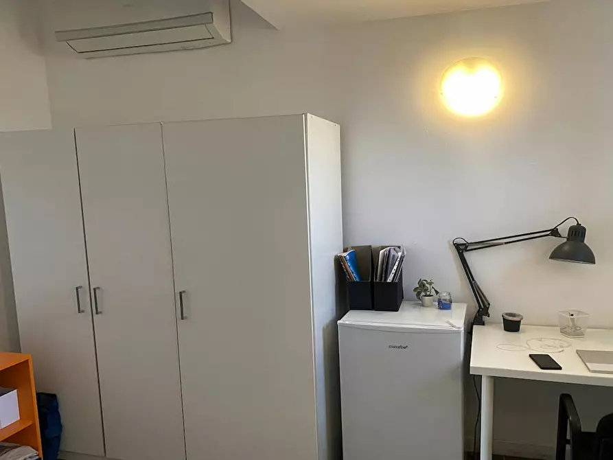 Immagine 5 di Camera in affitto  in Via di Carcaricola a Roma