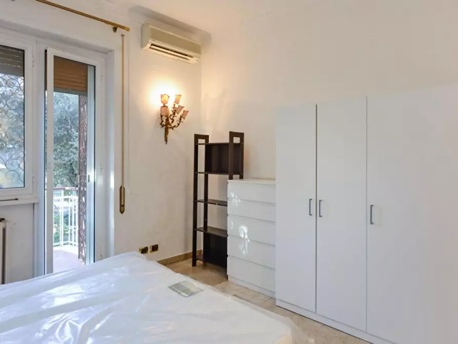 Immagine 2 di Camera in affitto  in Via Dodecaneso a Roma