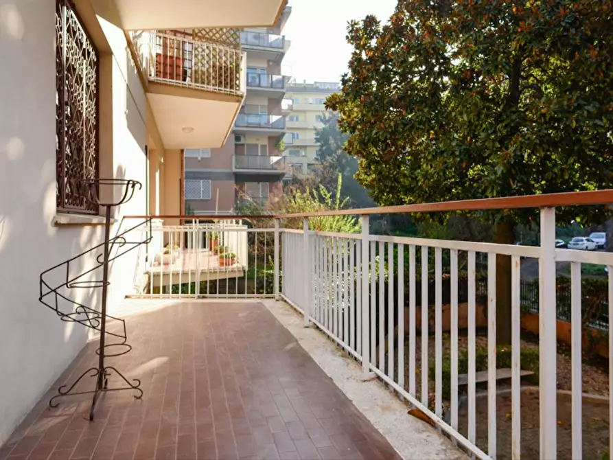 Immagine 4 di Camera in affitto  in Via Dodecaneso a Roma