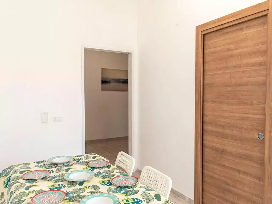 Immagine 10 di Camera in affitto  in Via dei Sulpici a Roma