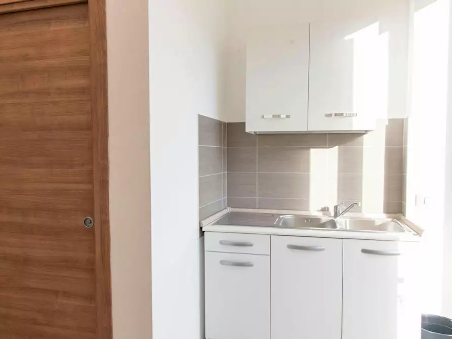 Immagine 7 di Camera in affitto  in Via dei Sulpici a Roma