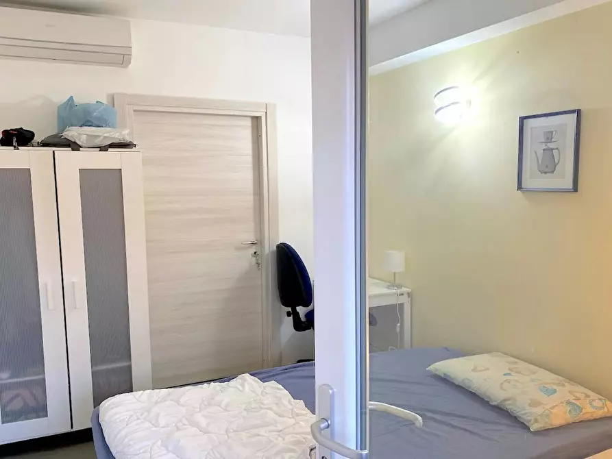 Immagine 3 di Camera in affitto  in Via di Carcaricola a Roma