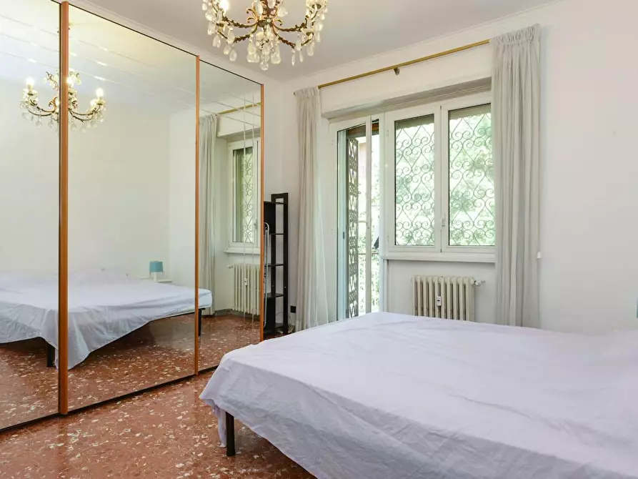 Immagine 1 di Camera in affitto  in Via Dodecaneso a Roma