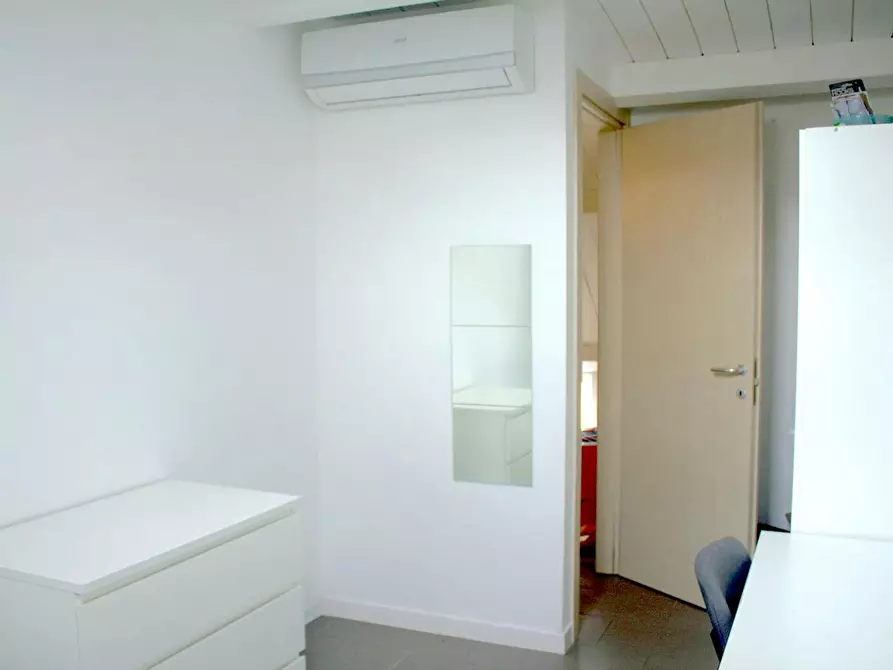 Immagine 4 di Camera in affitto  in Via di Carcaricola a Roma