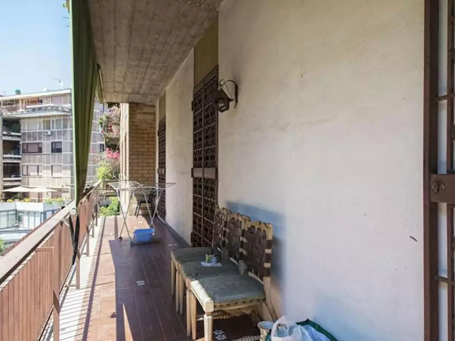 Immagine 9 di Camera in affitto  in Via Francesco Orestano a Roma