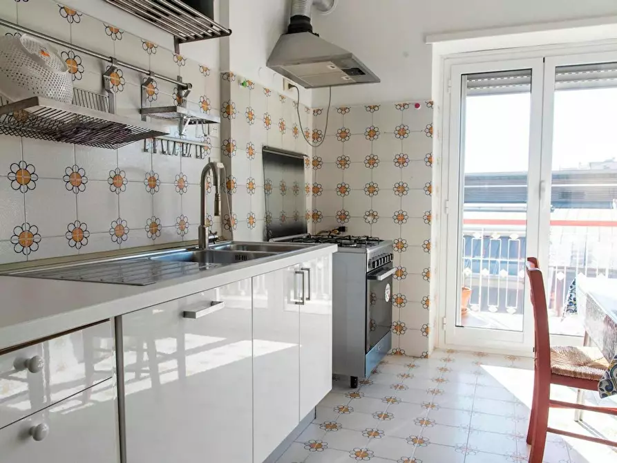 Immagine 8 di Camera in affitto  in Via Antonino Pio a Roma