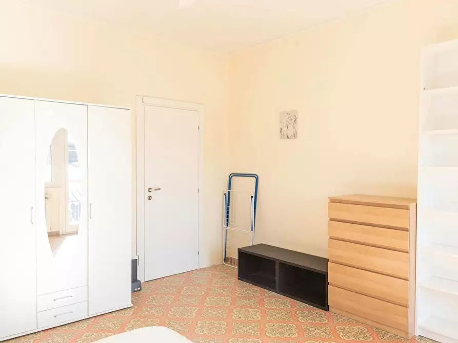 Immagine 4 di Camera in affitto  in Via Antonino Pio a Roma