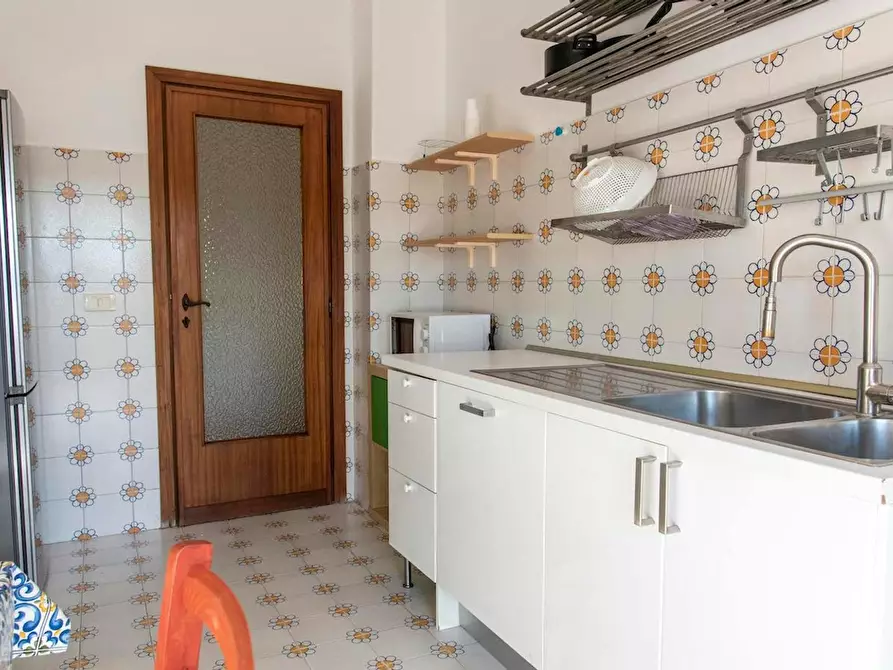 Immagine 9 di Camera in affitto  in Via Antonino Pio a Roma