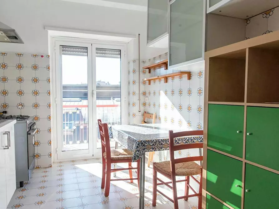 Immagine 7 di Camera in affitto  in Via Antonino Pio a Roma