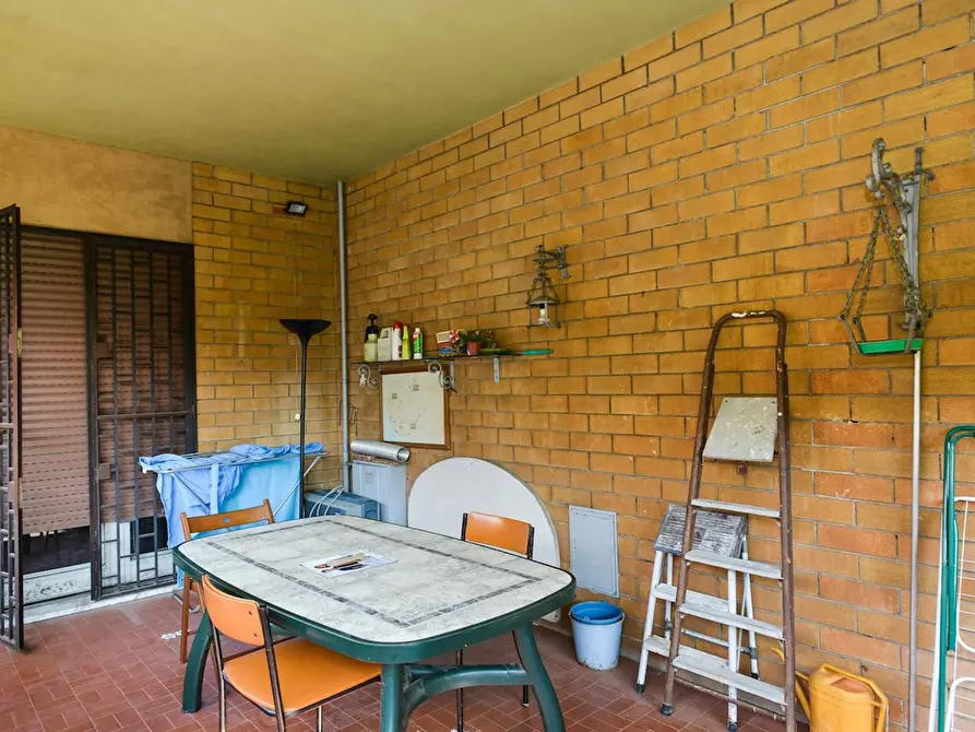 Immagine 10 di Camera in affitto  in Via Francesco Orestano a Roma