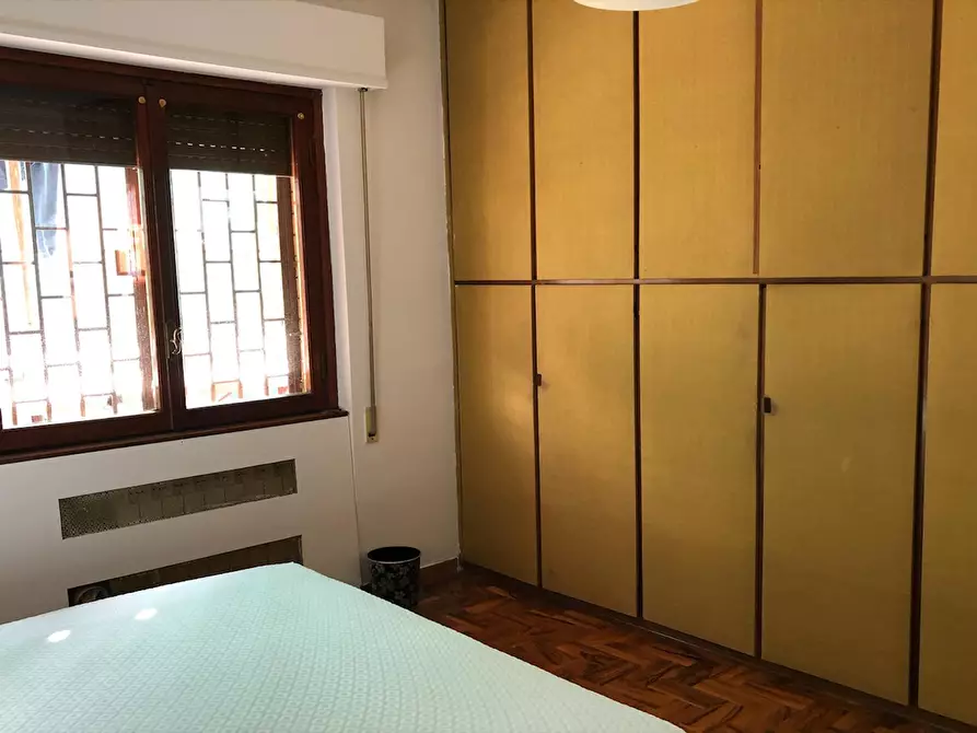 Immagine 2 di Camera in affitto  in Via Francesco Orestano a Roma