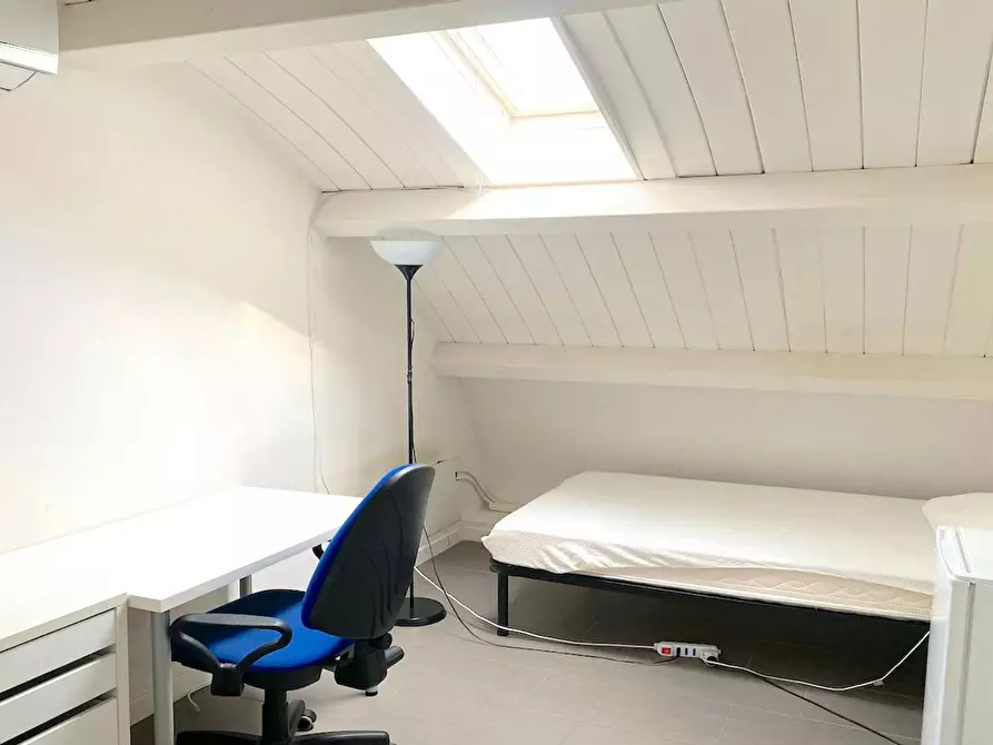 Immagine 2 di Camera in affitto  in Via di Carcaricola a Roma