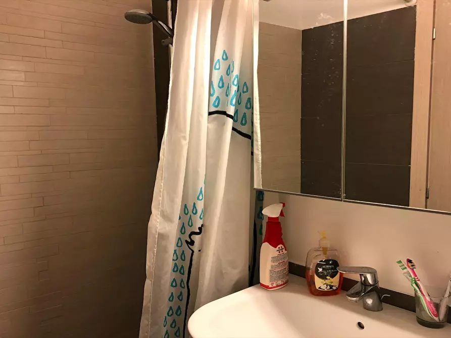 Immagine 8 di Camera in affitto  in Via di Carcaricola a Roma