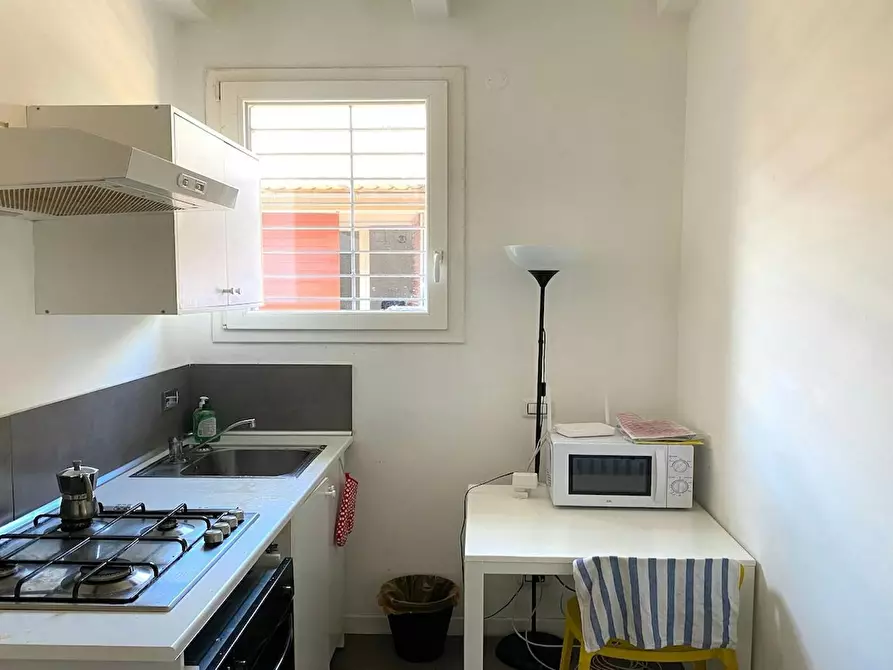 Immagine 5 di Camera in affitto  in Via di Carcaricola a Roma