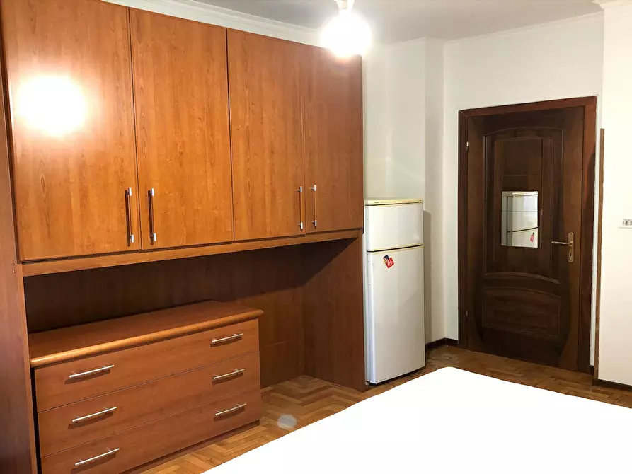 Immagine 4 di Camera in affitto  in Via Gregorio Ricci Curbastro a Roma