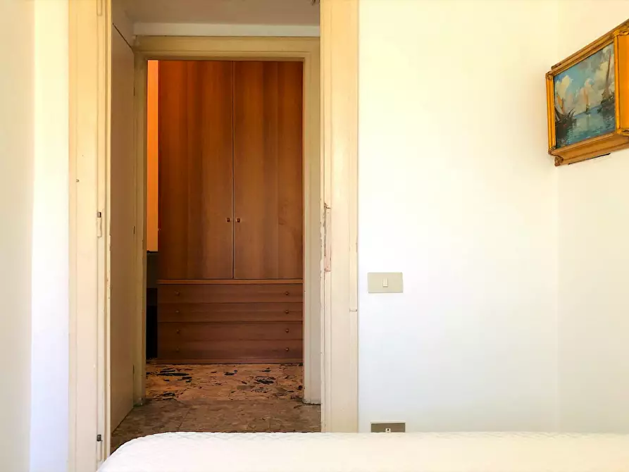 Immagine 2 di Camera in affitto  in Viale Egeo a Roma