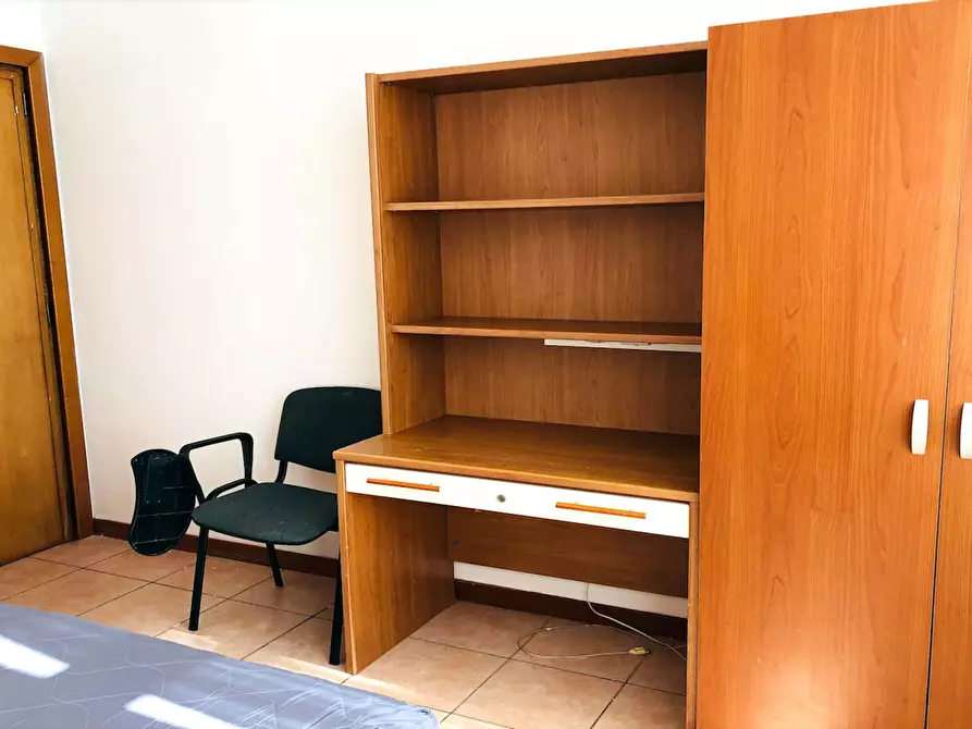 Immagine 4 di Camera in affitto  in Via Alessandro Brisse a Roma