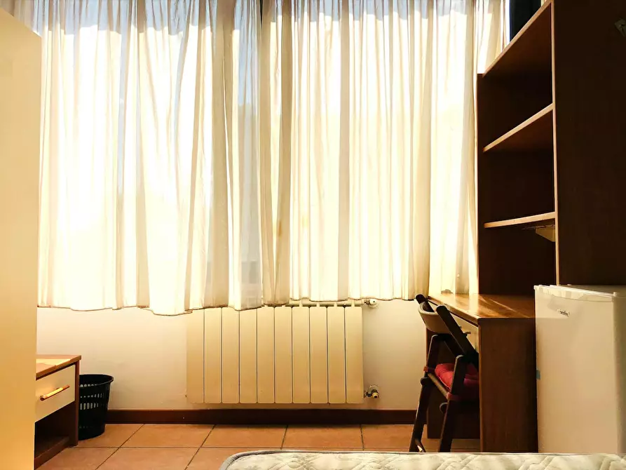 Immagine 2 di Camera in affitto  in Via Alessandro Brisse a Roma