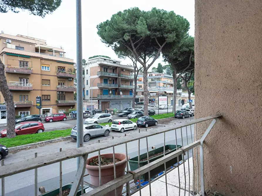 Immagine 6 di Camera in affitto  in Viale Tirreno a Roma
